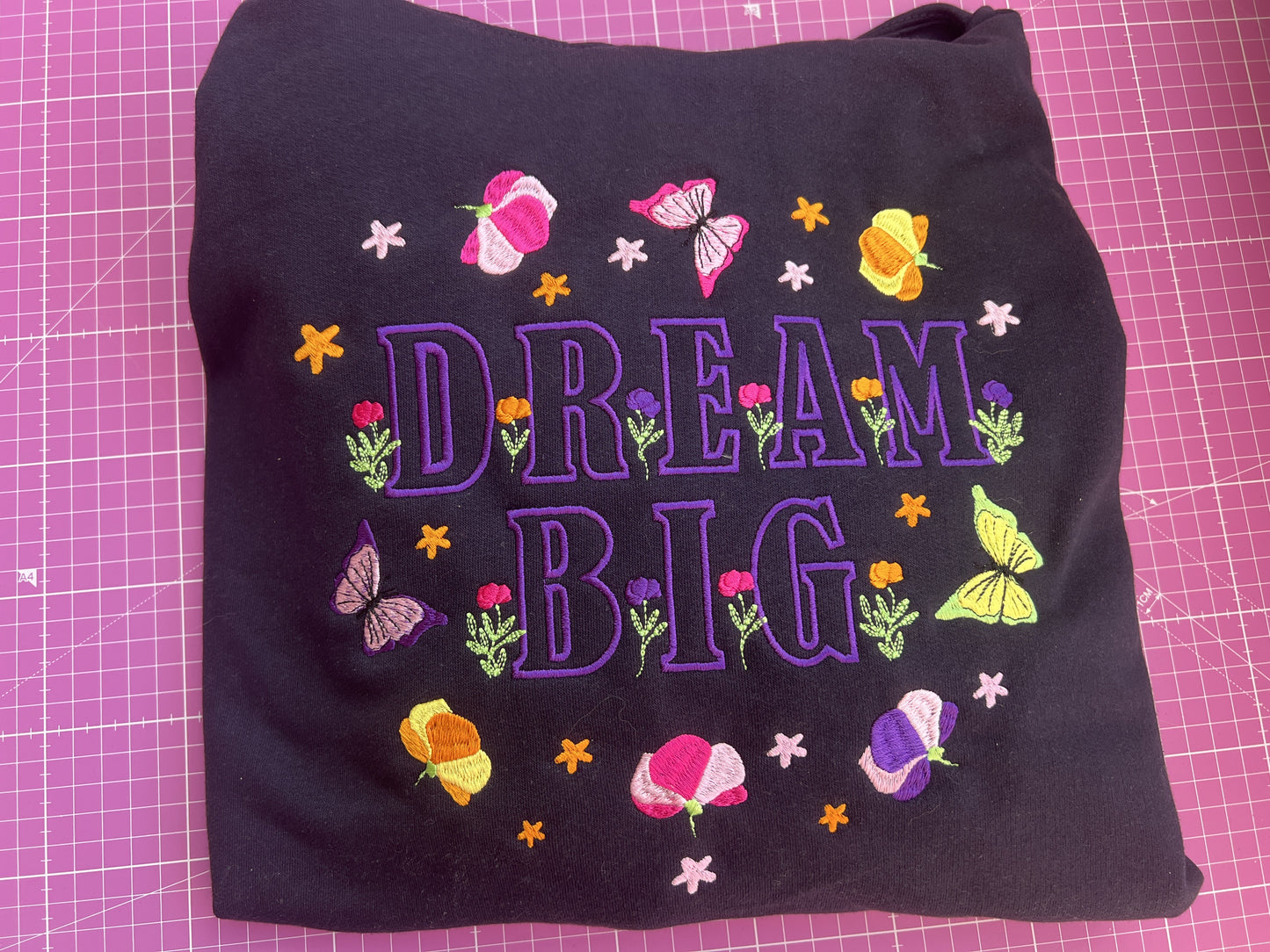 Dream Big top in Black